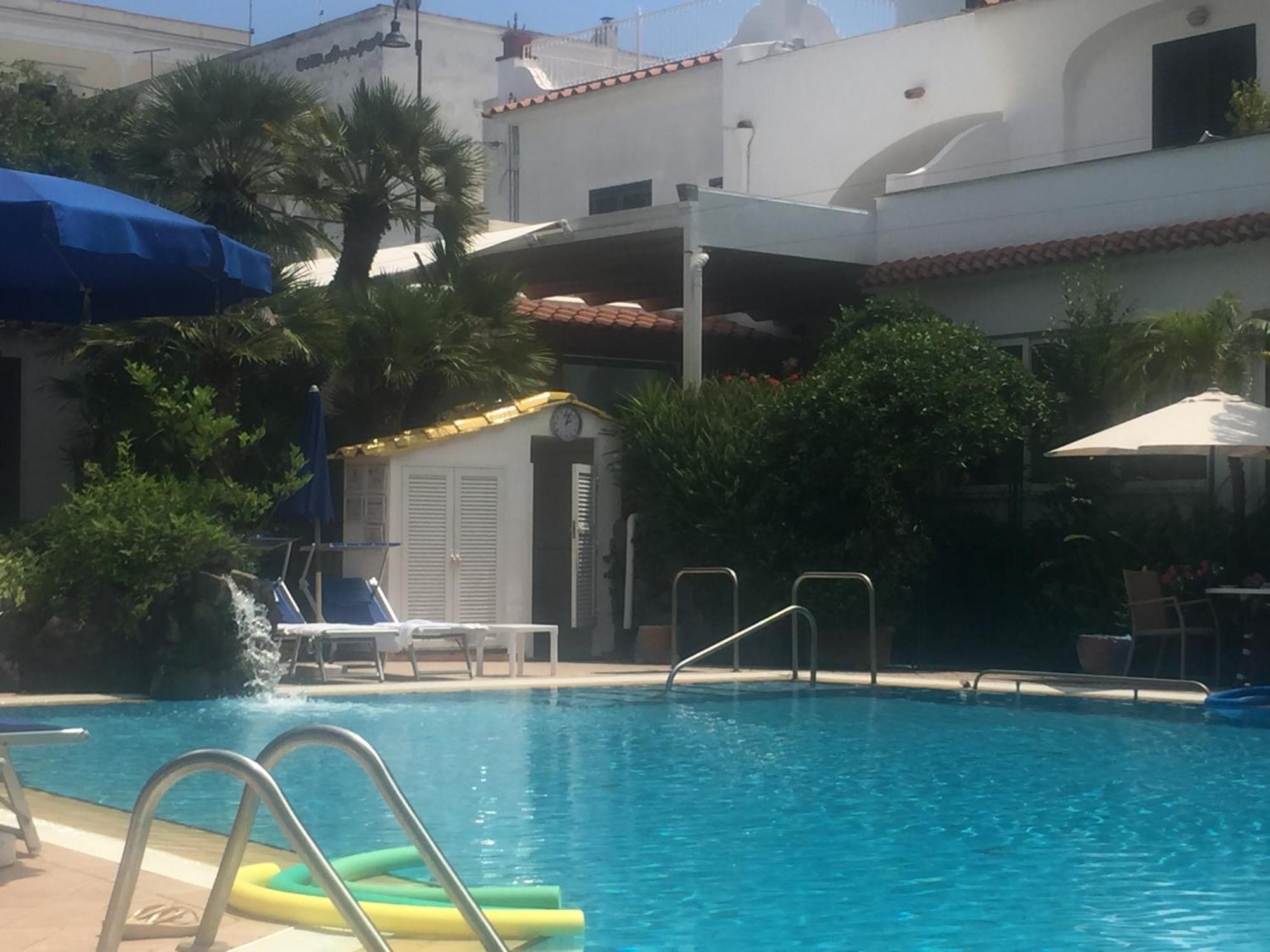 Hotel Floridiana Terme Ίσκια Εξωτερικό φωτογραφία